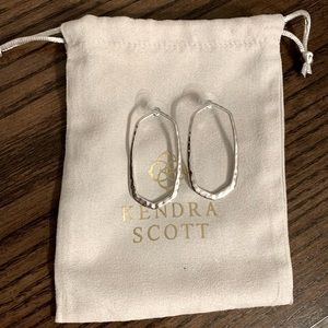 Kendra Scott Zorte open frame earring